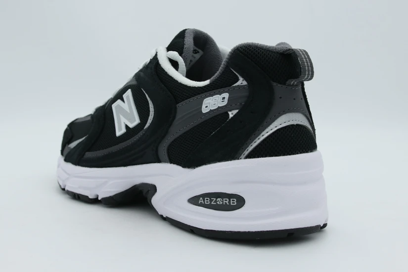 New Balance 530 Unisex Sneakers Μαύρα, Γκρι Σκούρο, Λευκά
