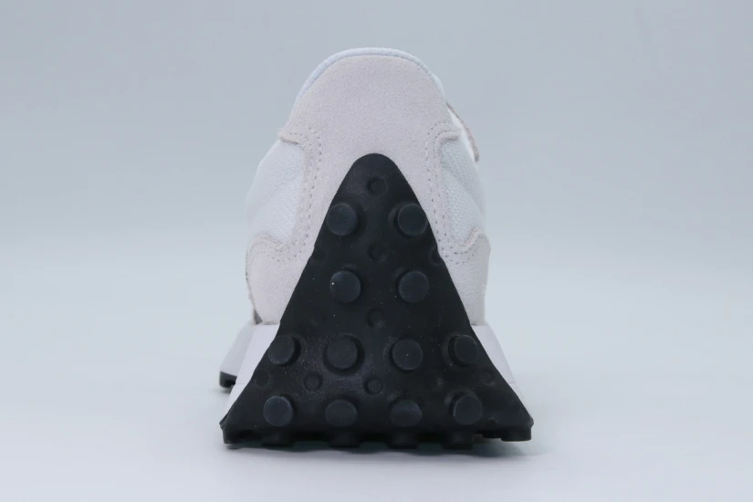 New Balance 327 Unisex Sneakers Λευκά, Μαύρα, Μπεζ