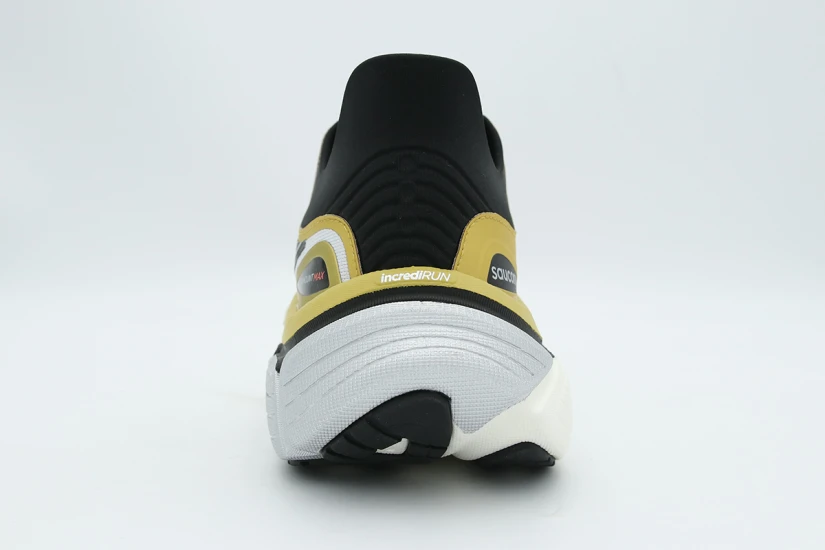 Saucony Paramount Max Ανδρικά Αθλητικά Παπούτσια για Τρέξιμο Χρυσά, Μαύρα, Λευκά