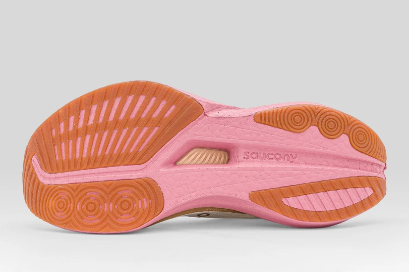 Saucony Endorphin Speed 5 Αθλητικά Παπούτσια για Τρέξιμο Εκρού, Σομόν