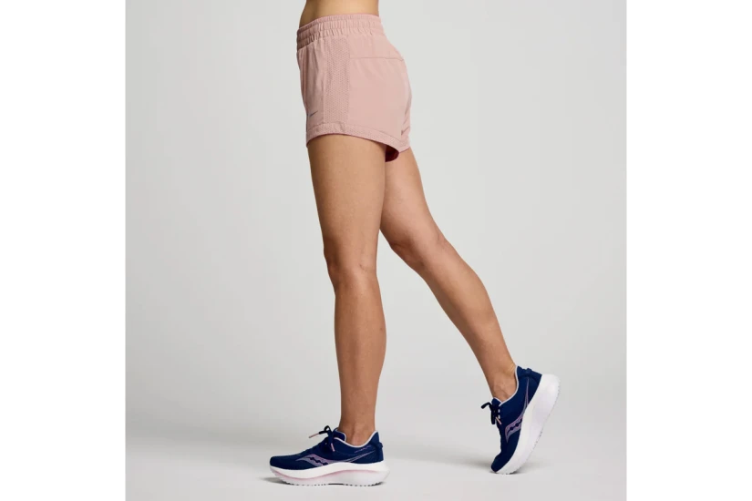 Saucony Outpace 3" Γυναικείο Αθλητικό Σορτς Σομόν