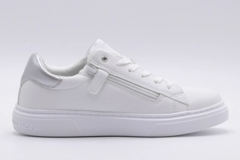Tommy Jeans Flag Low Cut Lace-Up Sneakers (T3A9-32703-1355X025)