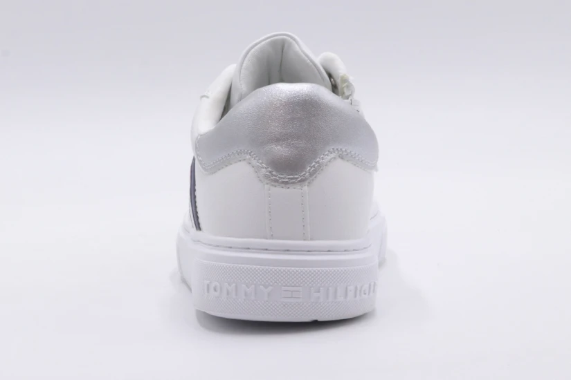 Tommy Jeans Flag Low Cut Lace-Up Sneakers (T3A9-32703-1355X025)