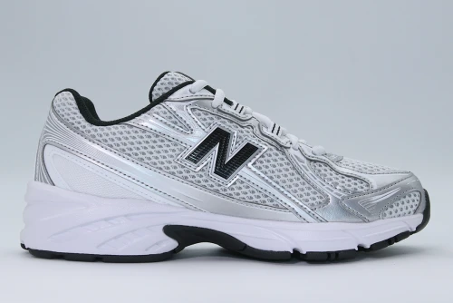 New Balance 740 Sneakers (U740NW2)