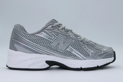 New Balance 740 Sneakers (U740SG2)