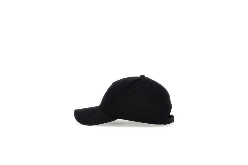 Guess Triangle Logo Embossed Καπέλο Strapback Μαύρο