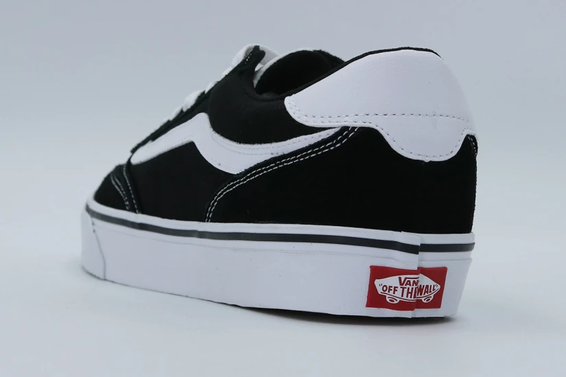 Vans Brooklyn LS Ανδρικά Sneakers Μαύρα, Λευκά