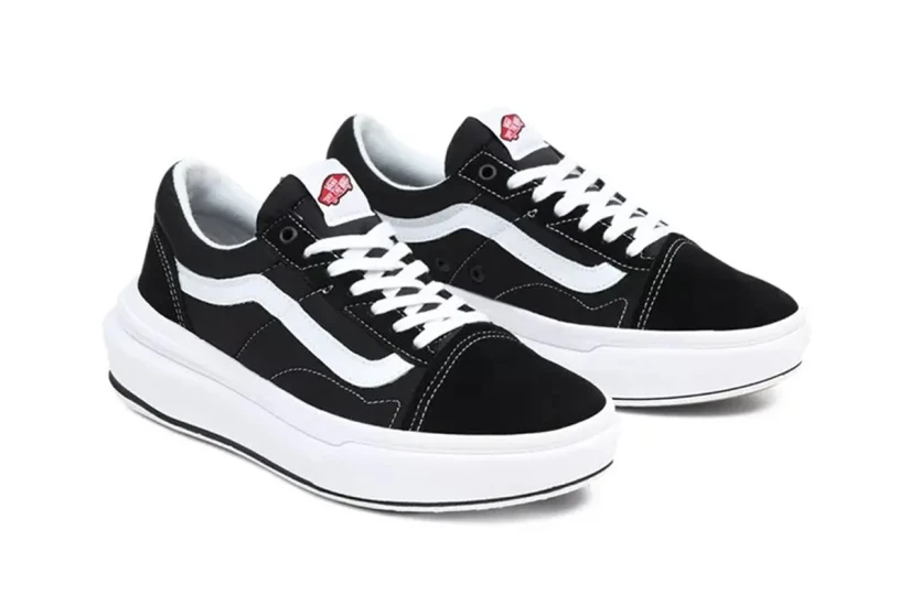 Vans Old Skool Over Sneakers (VN0A7Q5EBA21)