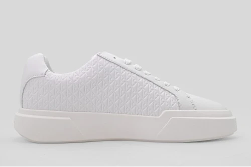 Calvin Klein Durable Traction Logo Sneakers (YM0YM01383 0K4)