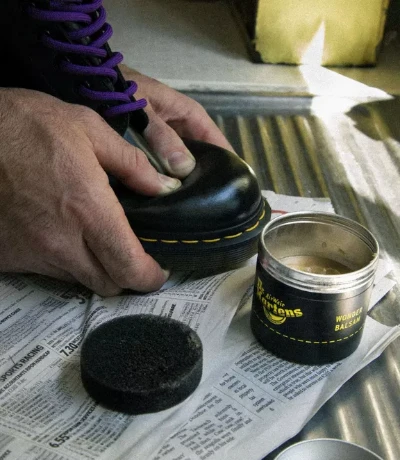 Κατασκευή σε Dr. Martens ανδρικά μποτάκια
