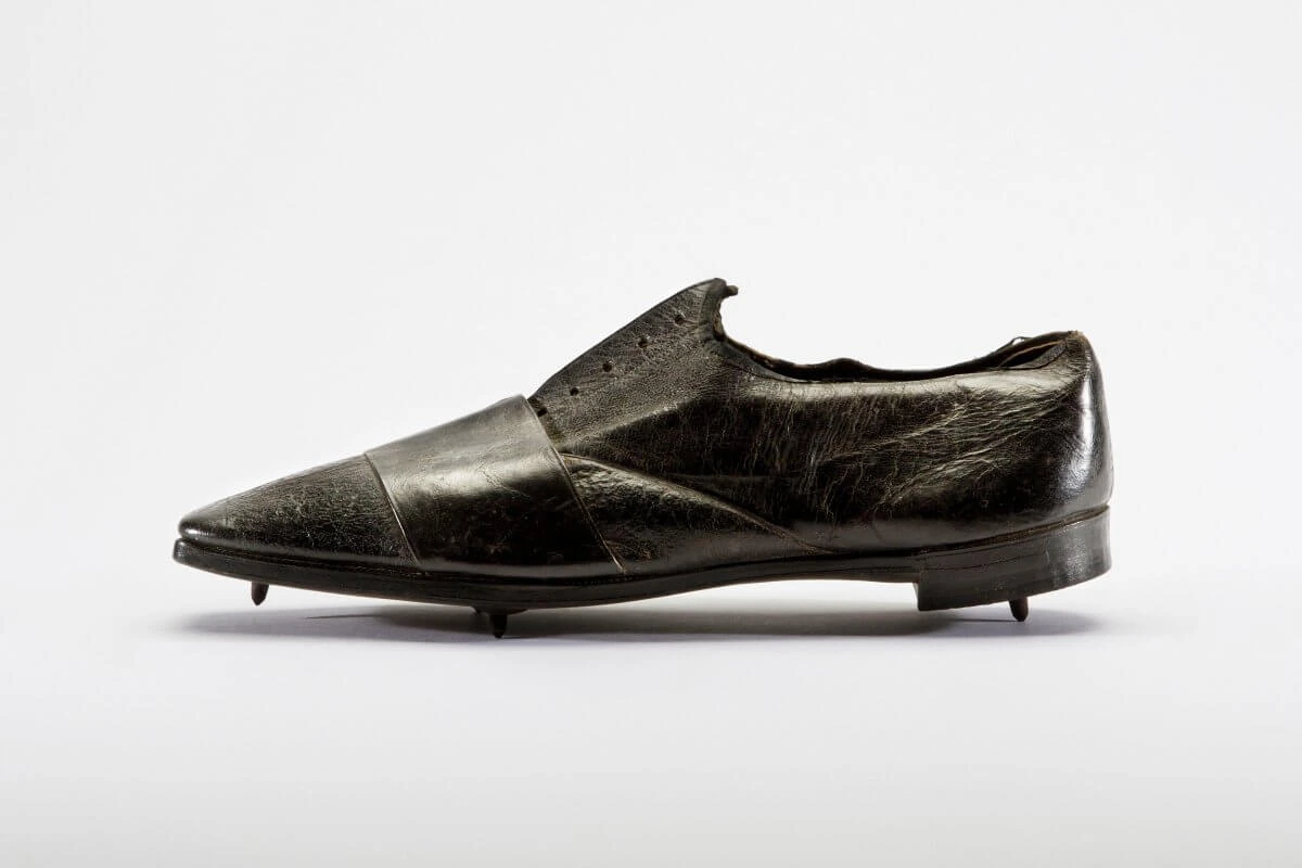 thomas-dutton-shoe.jpg