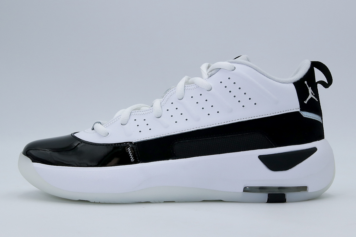 Jordan Max Aura Ανδρικά Sneakers Μαύρα, Λευκά Hall of Brands